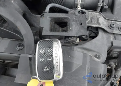 2017 Jaguar F-Pace 35T R-Sport z USA, uszkodzony, nr VIN SADCL2BV1HA071663